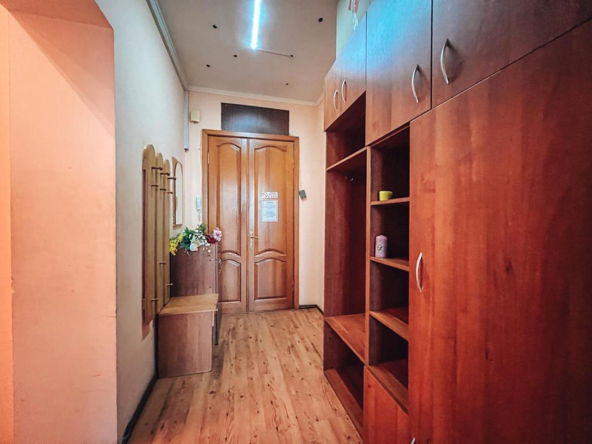 Apartments On Kreshchatik 17 Kyiv Exterior photo
