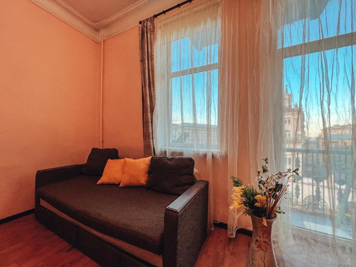 Apartments On Kreshchatik 17 Kyiv Exterior photo